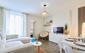 Le Petillant, Gare Centre-Ville, Netflix, Wifi